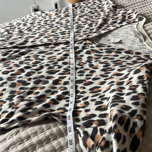 Loft Sweater Womens XL Leopard Print Cardigan V Neck - Picture 6 of 7